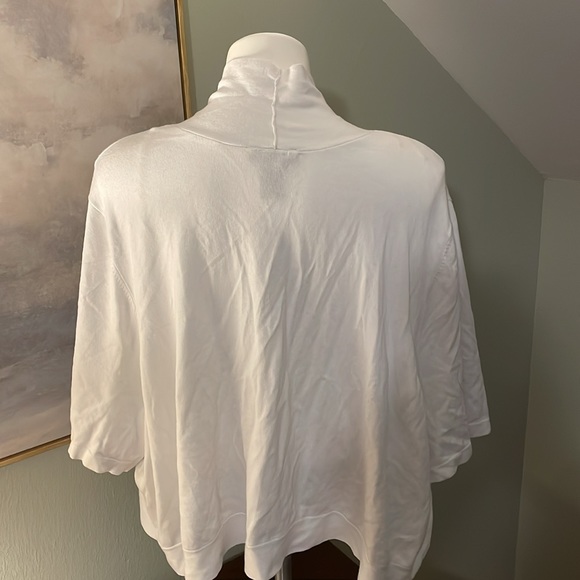 White shoulder shrug - Picture 3 of 4